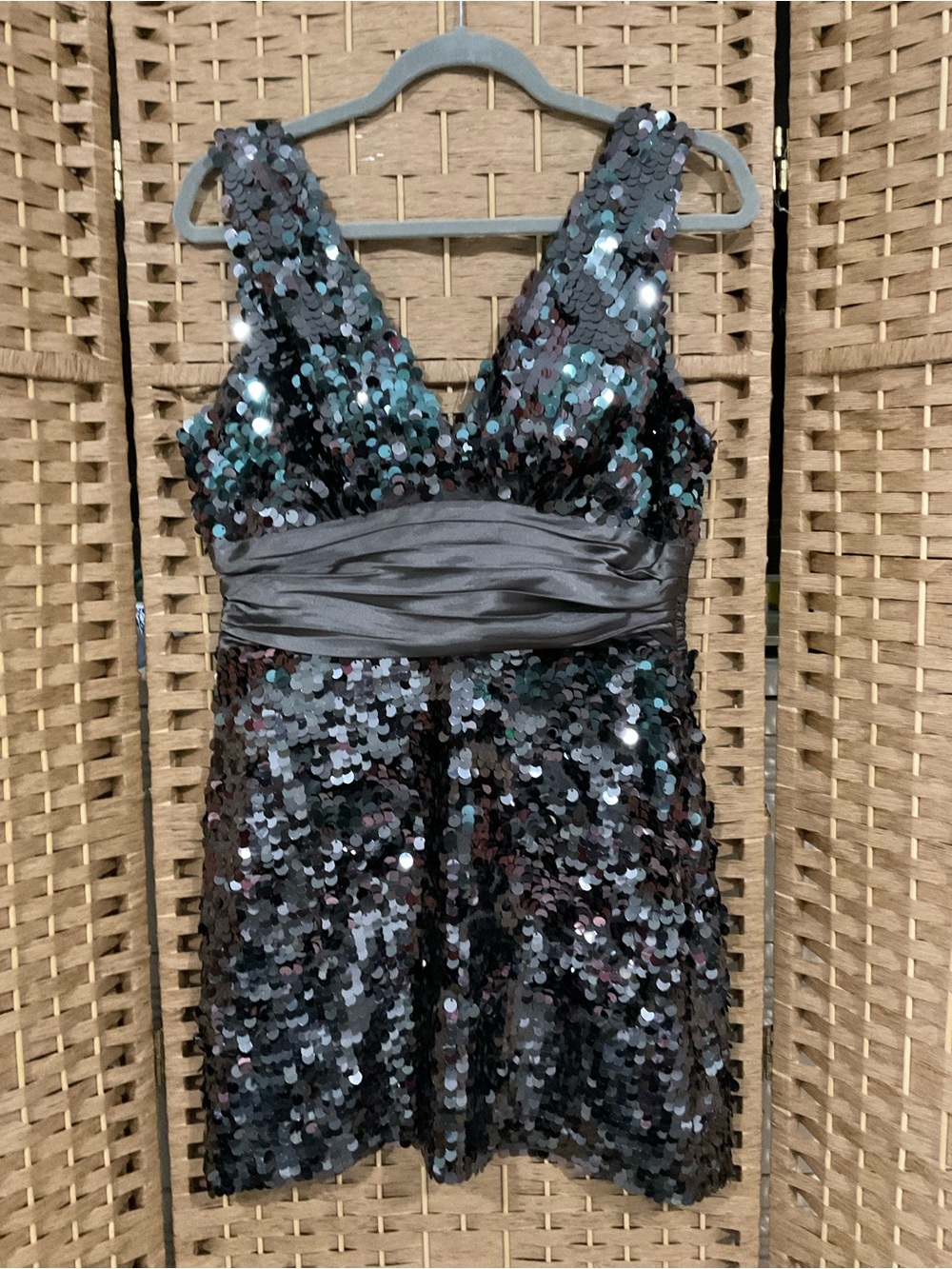 Forever 21 Sequins Iridescent Party Cocktail Dress Size L